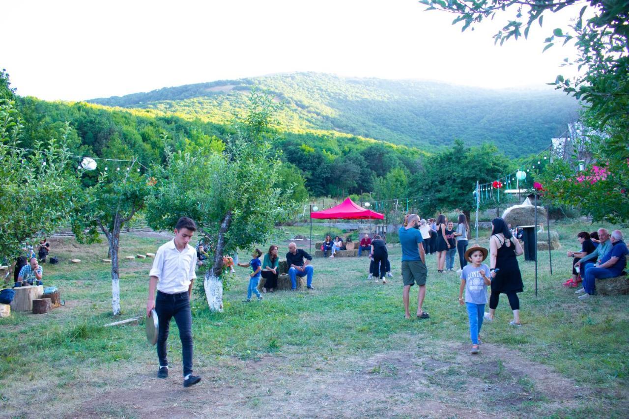 Vardeni Guesthouse Hrazdan Exterior photo